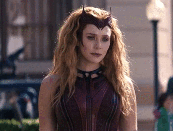 olsen lizzy liz celeb wanda xmen maximoff maxi avenger beauty cine actress busty trad wife