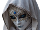 masque-carnaval-mystere-venitien-italie-capuche-blanc-bleu
