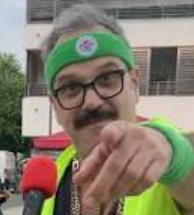 cheucheu cheu chenille synchro choregraphie choree m6 lfauit fluo jaune danse