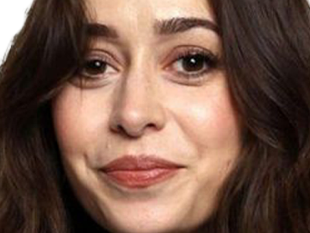 cristin milioti actrice femme brune grands yeux marron trentaine trentenaire black mirror