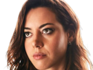 aubrey-plaza-actrice-americaine-femme-brune-trentaine-trentenaire-peau-mat