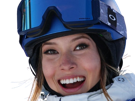 eileen-gu-chine-chinoise-freestyle-ski-snow-snowboard-queen-sourire-olympique-athlete