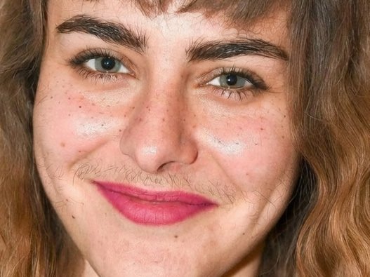 marion seclin barbe poils moustache feministe femme meuf fille teen