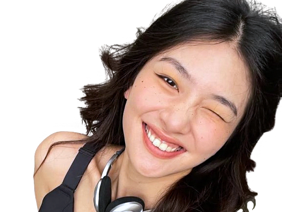 asiatique suanbeiii chinoise belle mignonne cute sourire casque audio clin oeil