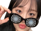 chuu-luna-kpop-lunette-soleil-blacksun-black-sun