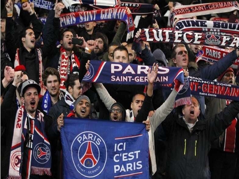 paris saint germain psg supporter supporters fan fans echarpe publique titi parisiens