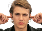 hayden-christensen-acteur-producteur-fermier-homme-canadien-americain-vingtaine-vingtenaire-cheveux-chatains-yeux-bleus-2000s-annees-2000