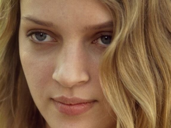 uma thurman kill bill beatrix kiddo blonde yeux bleu rose dassonville bloop