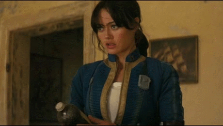 ella purnell uk brit actress celeb cine fall out pereg arca jnx gwyn prod trek