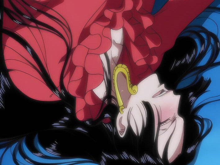 boa hancock one piece cheveux noir boucle oreille serpent bloop