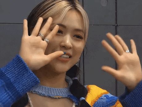 itzy - shin ryujin shinryujin kpop korean pop asian korea coreenne coree