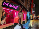 sarah-knafo-la-knaf-passe-90-roses-totale-prestation-eric-zemmour-client-escort-girl-vitrine