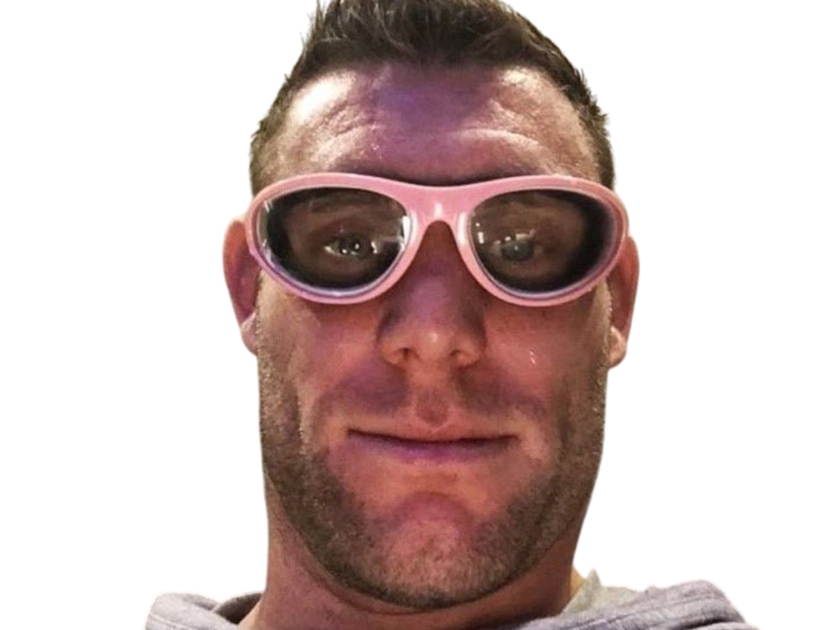 james milner tete de ouf 2 lunettes