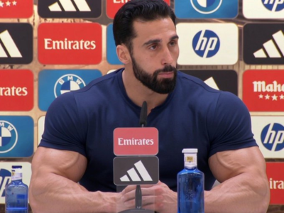alvaro arbeloa coach entraineur real madrid conference de presse giga gigachad chad muscle