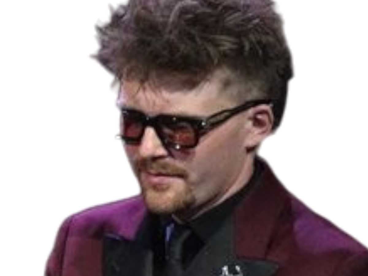 pavel sulc sape costar costard costume lunettes de soleil ol olympique lyonnais