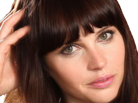 felicity jones star wars cheveux noir poetesse non romancable dommage bloop