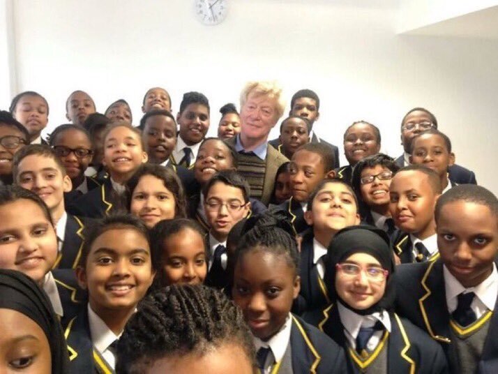 alloc louvre parasite gred sait cotise seine eiffel tlm remplace taxe immigre visa oqtf nigga