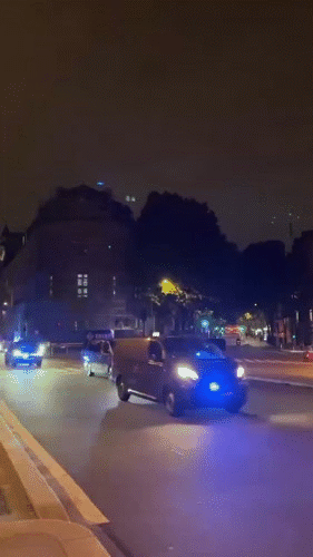 6h matin morning wake welcome door knock toc sonne dring lever nugget 5o milice trooper