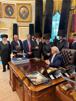 juif-chapeau-trump-traditionnel-coutume-poil-fourrure-shtreimel-maison-blanche-orthodoxe