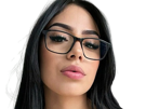 yeralgallego-latina-belle-modele-charme-badass-regard-domina-lunettes-zoom