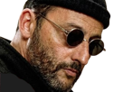 leon-tueur-gages-nettoyeur-professionnel-film-drame-francais-jean-reno-acteur-homme-quarantenaire-cheveuxbruns-yeuxmarrons