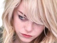 birdman sam thomson emma emily stone actrice americaine blonde yeux verts femme camee drogue maigre