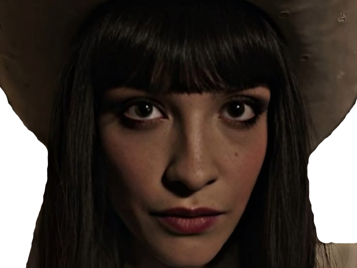 lera abova one piece live action nico robin cheveux noir cuir chapeau fic bloop