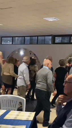 bier def drunk vino despe cerveza dui alcoolo epave soiree bavaria apero taux floor ambiance