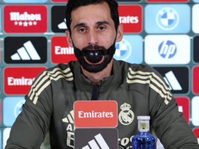 alvaro arbeloa baillon bouche boule bdsm ma faute real madrid entraineur coach conference de presse