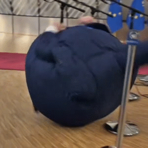 orban magyar ue eu hongrie hun bola bowl bille strike roll meet press exit extrem