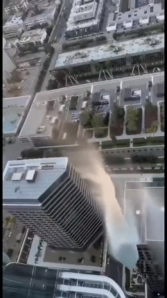 pool swim nage flotte aqua poseidon mar ble blau water agua nero splat salto fail