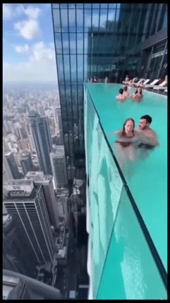 pool swim nage flotte aqua poseidon mar ble blau water agua nero splat salto fail