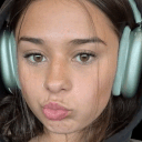 teen danse casque musique sourire