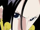 boa-hancock-one-piece-cheveux-noir-boucles-oreille-serpent-yeux-bleu-fic-bloop