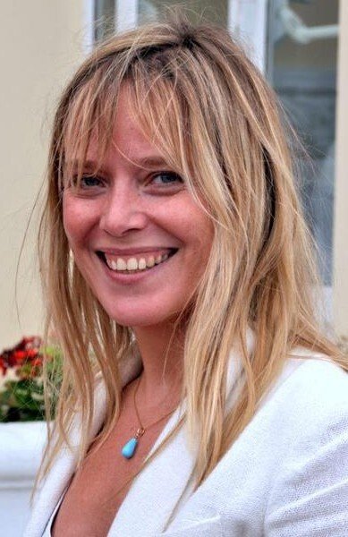 philipine marie guillard cabourg teen les visiteurs marriage