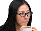 jeon-jisu-coreenne-charme-asiatique-modele-mignonne-cute-lunettes-grimace-tasse-the