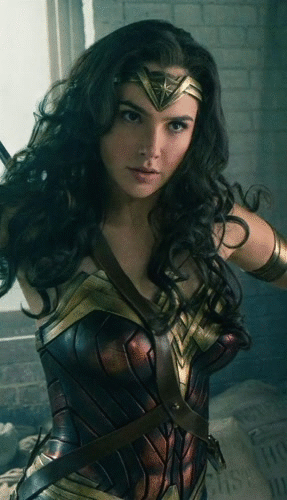 gal gadot actress milfed wife celeb cine people fame tiny notice diana gisele reina cleo
