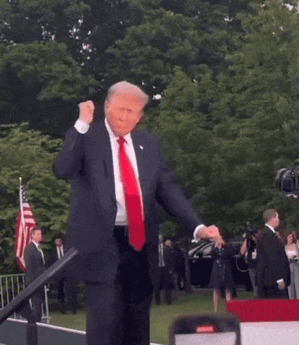 taco potus danser dancing challenge defi direct win victory ymca scene meeting press complete succes