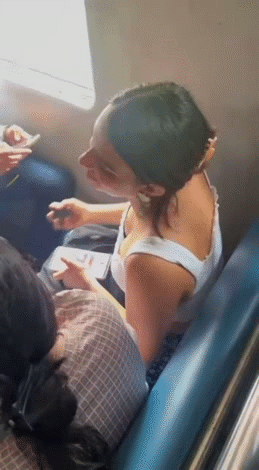 creep metro tram ratp rer sub amat sneak furtif perv stalk corentin voyeur hide celes