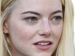 annie landsberg maniac serie emma emily jean stone actrice productrice americaine blonde femme lunettes cigarette