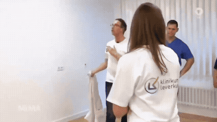 gif serviette defense bobo gauchiste victime chance shithole
