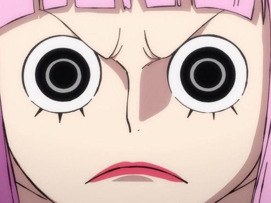 perona one piece atropos cheveux rose frange yeux noir fic bloop