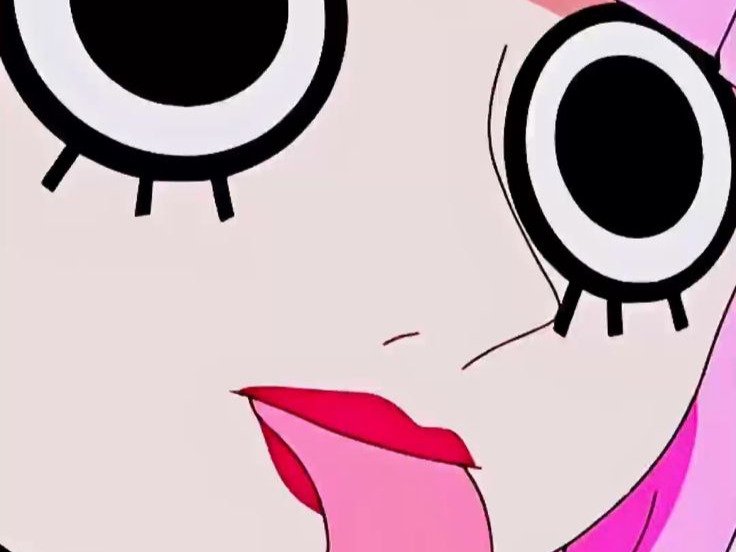 perona one piece atropos cheveux rose frange yeux noir fic bloop