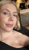 kath-rya-milfed-celeb-people-book-libro-actress-comedy-tvshow-fame-audacity-nflx-campus-duch