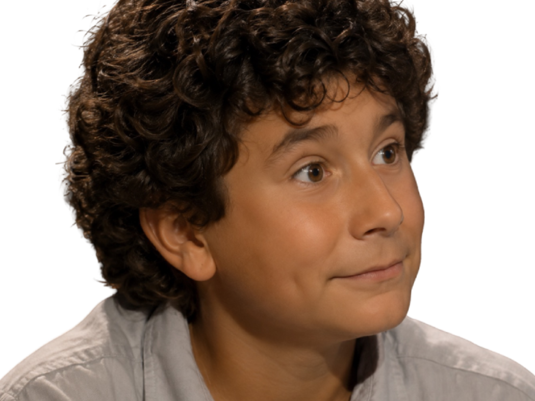 jesus quintero issou enfant petit garcon pyj regard ahuri