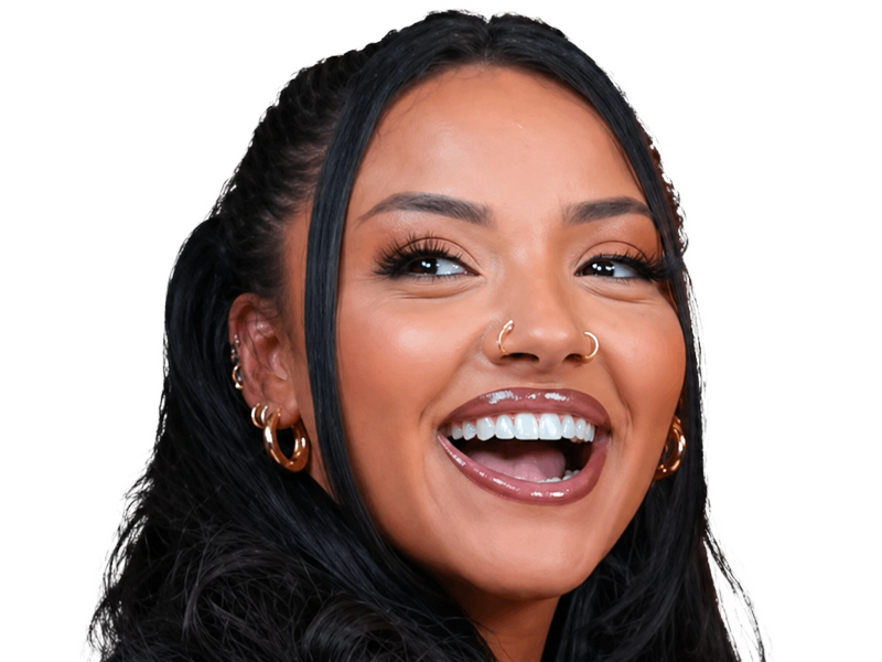 wejdene chaib chanteuse anissa sourire contente rire linda hakeem