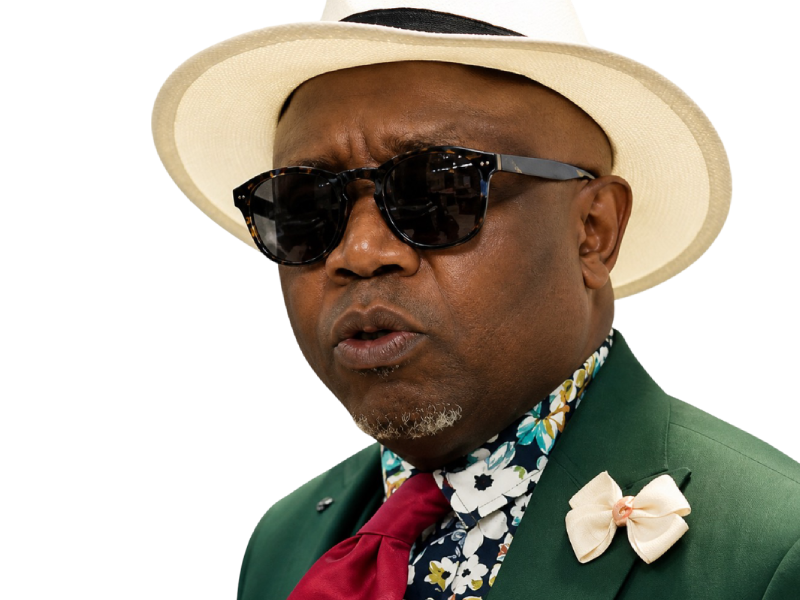 jocelyn armel sapeur congolais bachelor congo sublime le magnifique kasongo lunette serieux