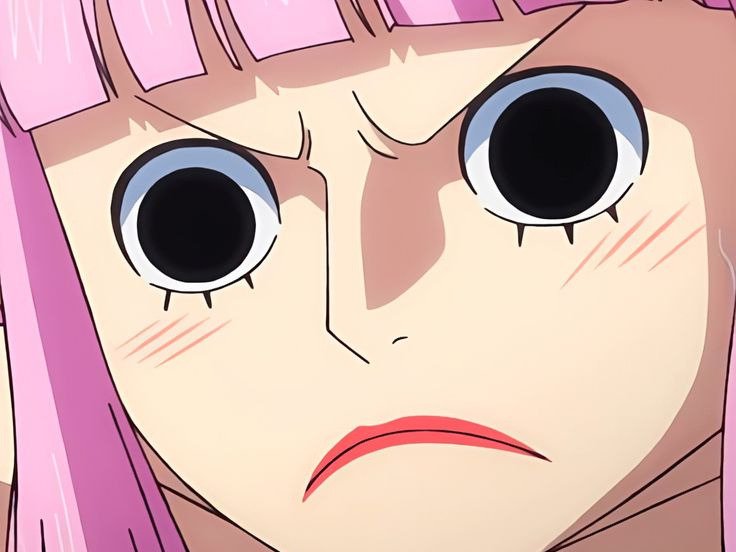 perona one piece atropos cheveux rose yeux noir frange fic bloop