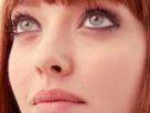 amanda-seyfried-time-out-sylvia-weiss-rousse-yeux-vert-emeraude-smaragdin-fic-bloop