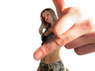 fille-insolente-finger-doigt